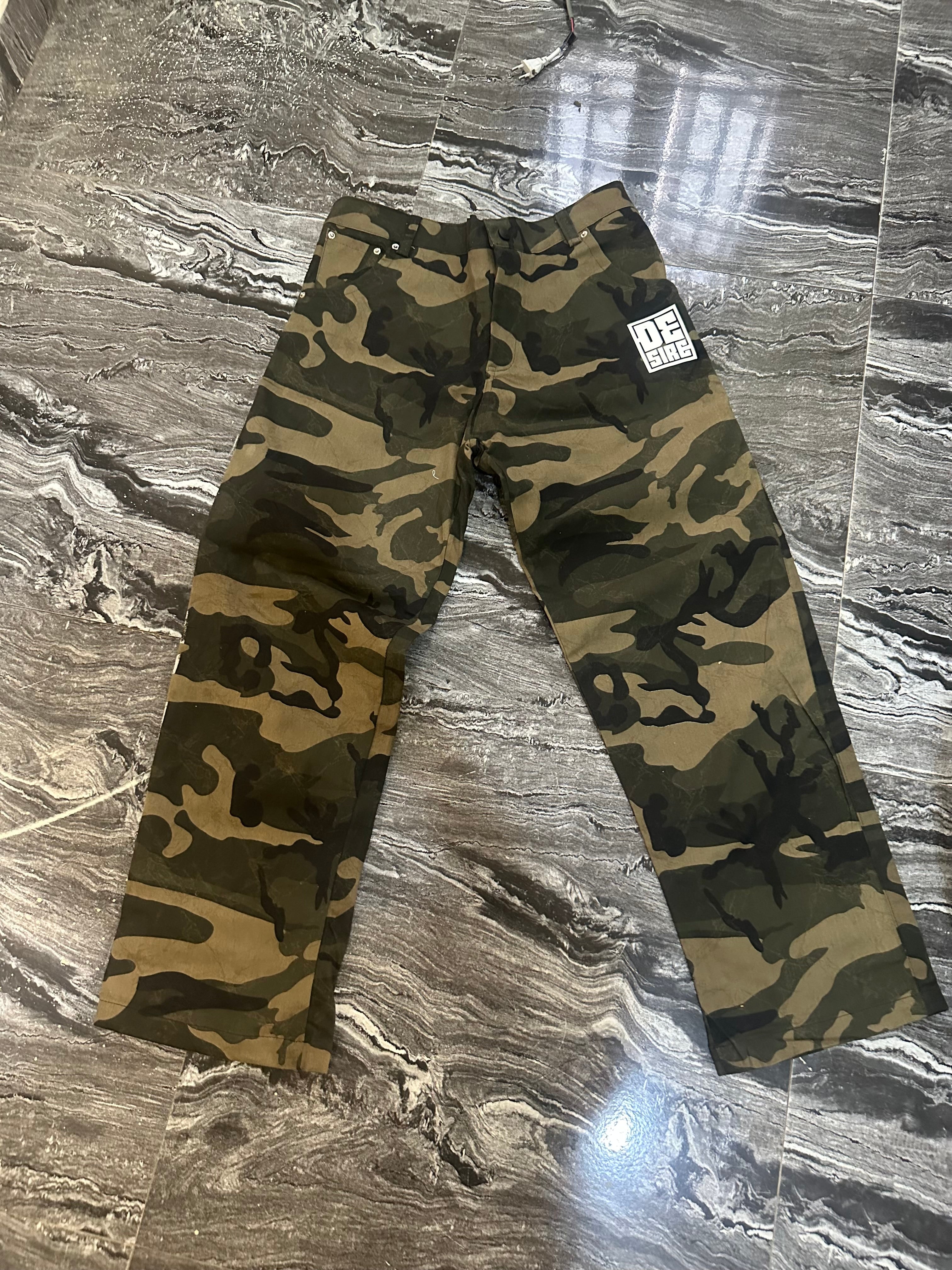 DESIRE > Army Pant